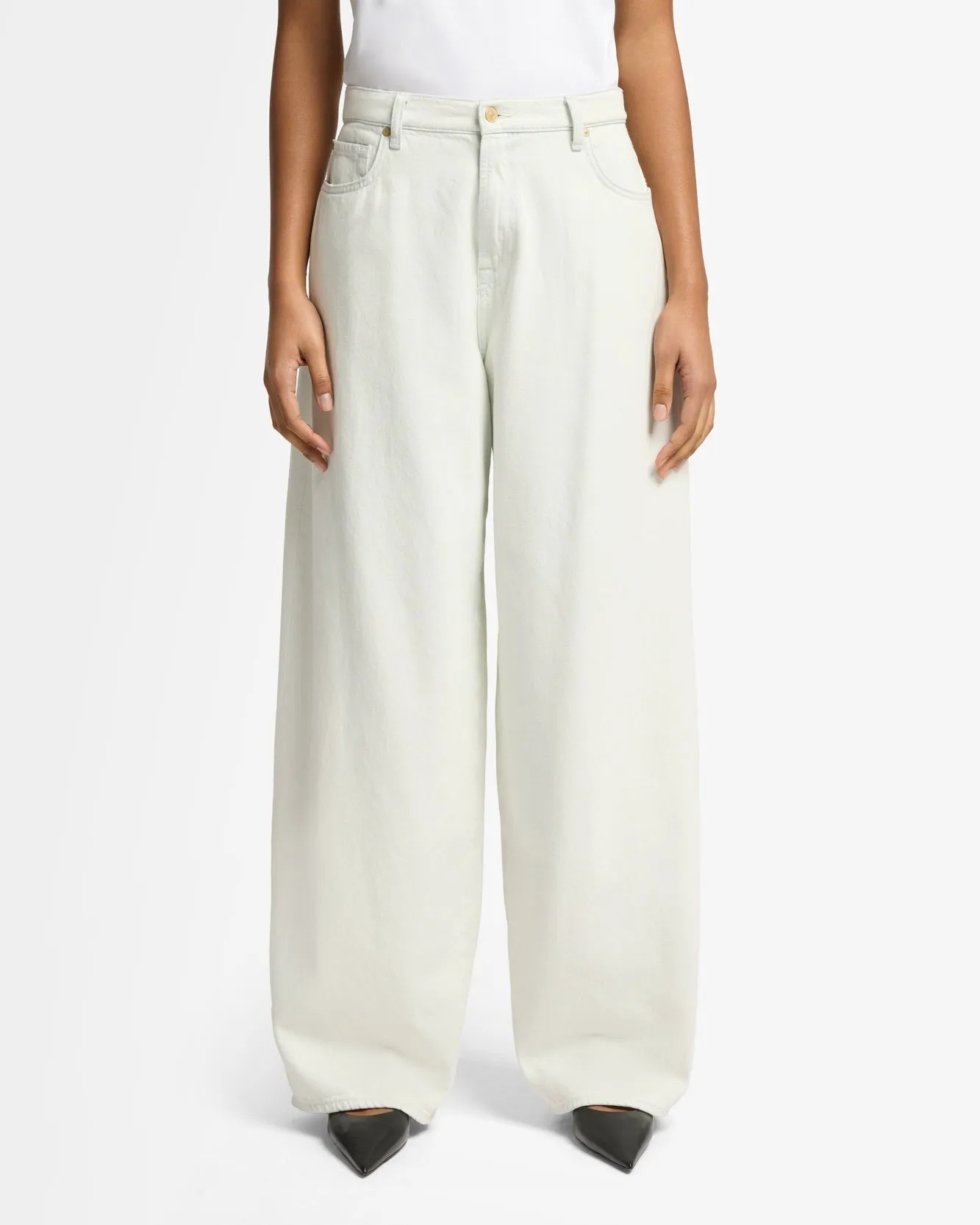 The Baggy in Summer Mist sold by 7 For All Mankind product image thumbnail 3
