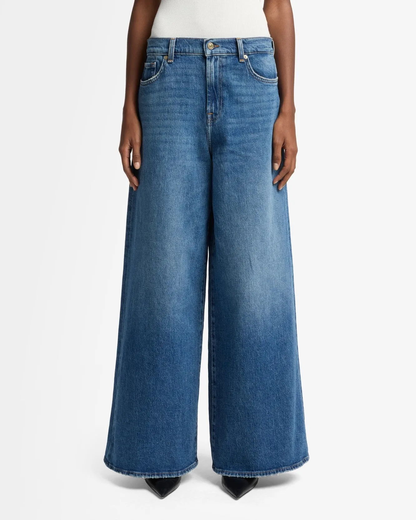 MANKIND Marie Wide Leg in Explorer sold by 7 For All Mankind product image thumbnail 3