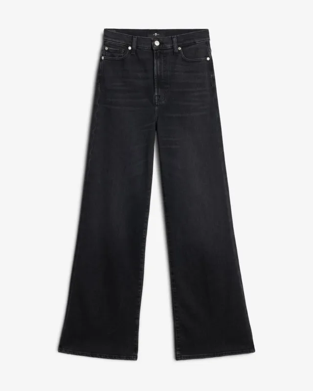 Luxe Vintage Ultra High Rise Jo in Bottomline sold by 7 For All Mankind