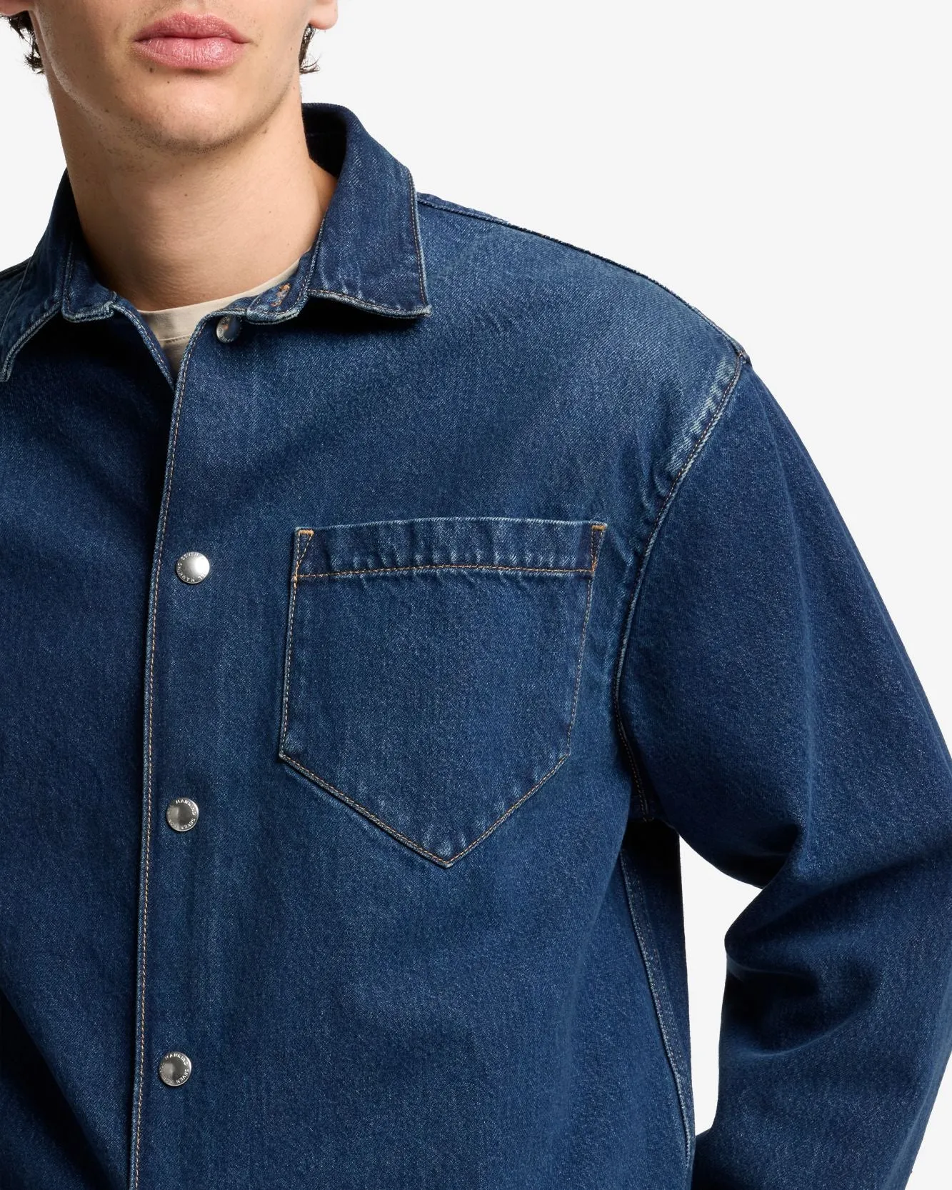 MANKIND Overshirt In Enduring sold by 7 For All Mankind product image thumbnail 4
