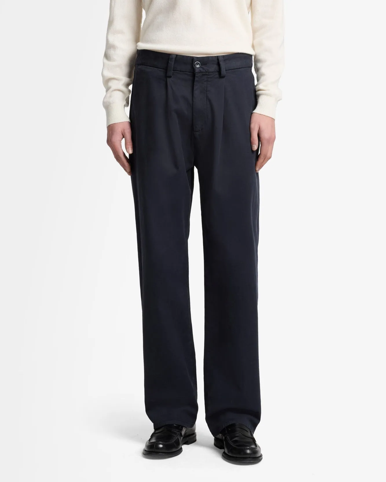 Comfort Twill Pleated Trouser In Vulcan sold by 7 For All Mankind product image thumbnail 3