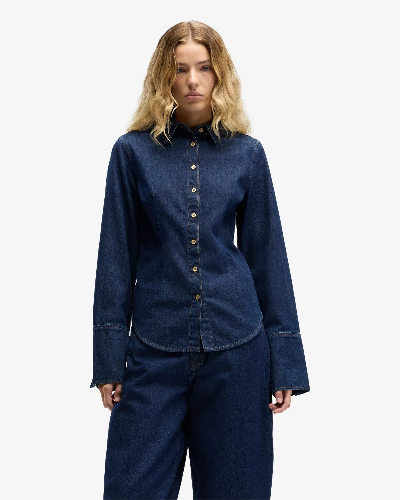 MANKIND Shaped Shirt in Indigo Soul sold by 7 For All Mankind product image thumbnail 2