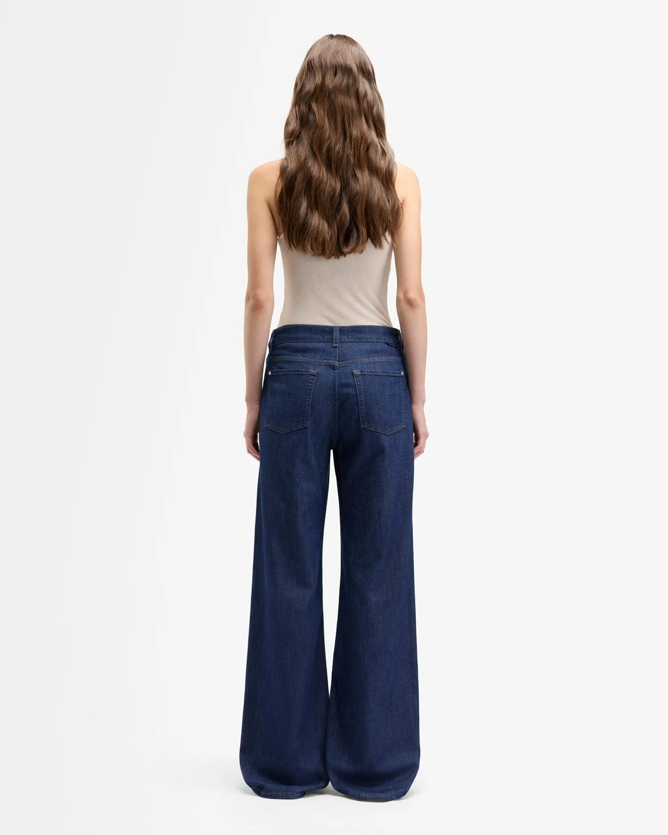Weightless Denim Lotta in Halona sold by 7 For All Mankind product image thumbnail 5