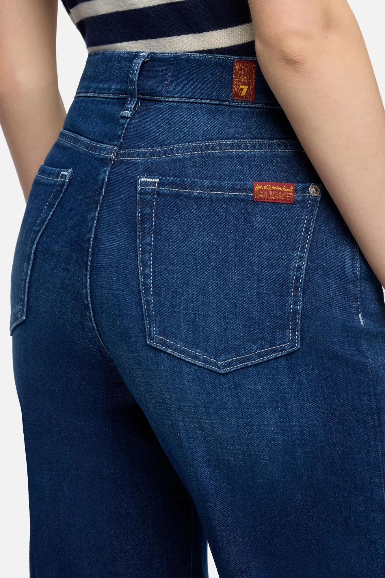 LOTTA ANKLE in Left Hand Stormy Drift sold by 7 For All Mankind product image thumbnail 4