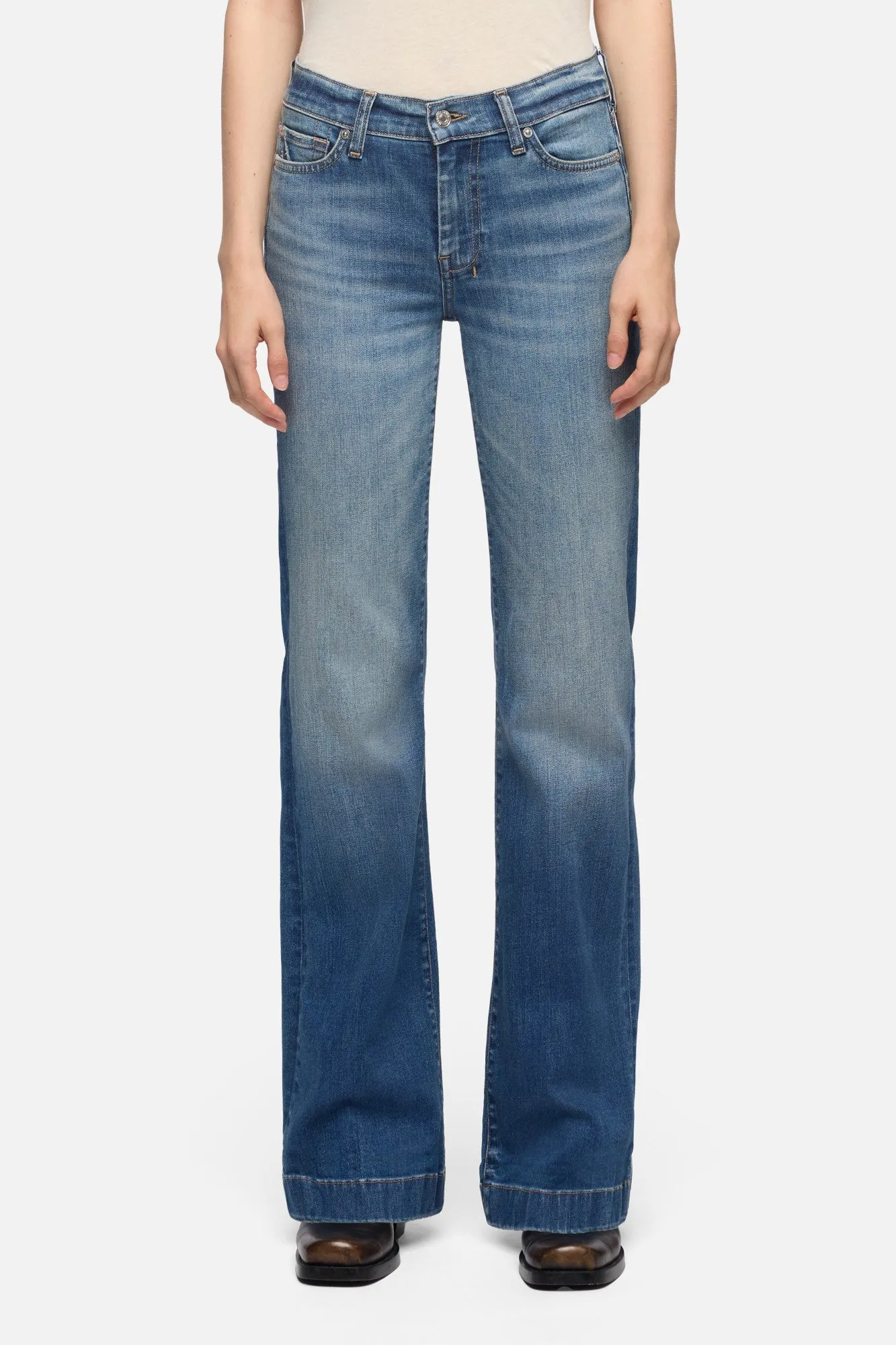 DOJO in Slim Illusion Faded Echo sold by 7 For All Mankind product image thumbnail 3