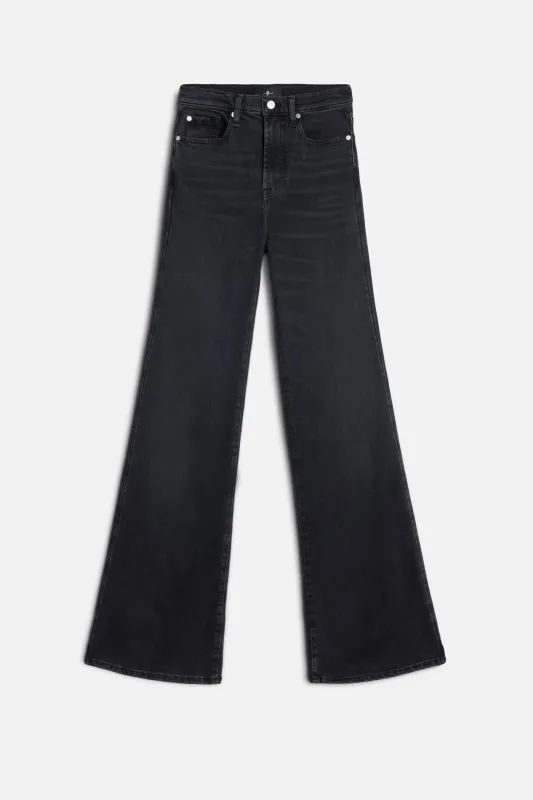 MODERN DOJO in Luxe Vintage Bottomline sold by 7 For All Mankind