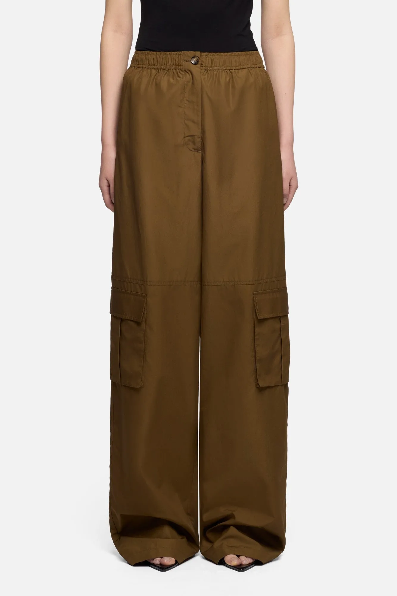 CARGO WIDE LEG PANT in Poplin Toffee sold by 7 For All Mankind product image thumbnail 3