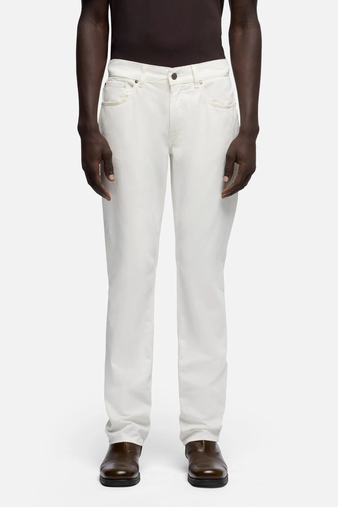 THE STRAIGHT in Luxe Performance Sateen Chalk sold by 7 For All Mankind product image thumbnail 3