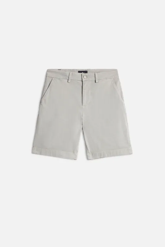 CHINO SHORT in Luxe Performance Sateen Iron made by 7 For All Mankind