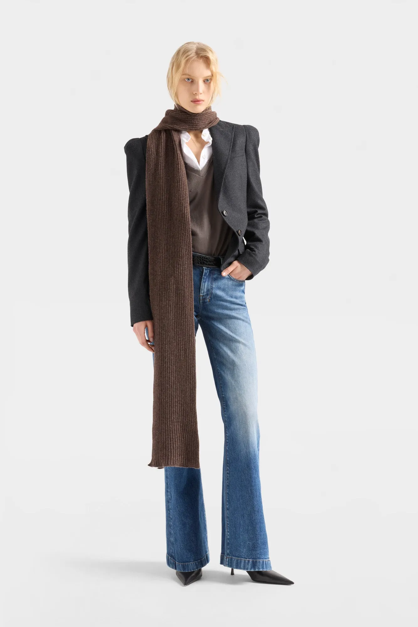 DOJO 30'' in Denim Bluefern sold by 7 For All Mankind product image thumbnail 2