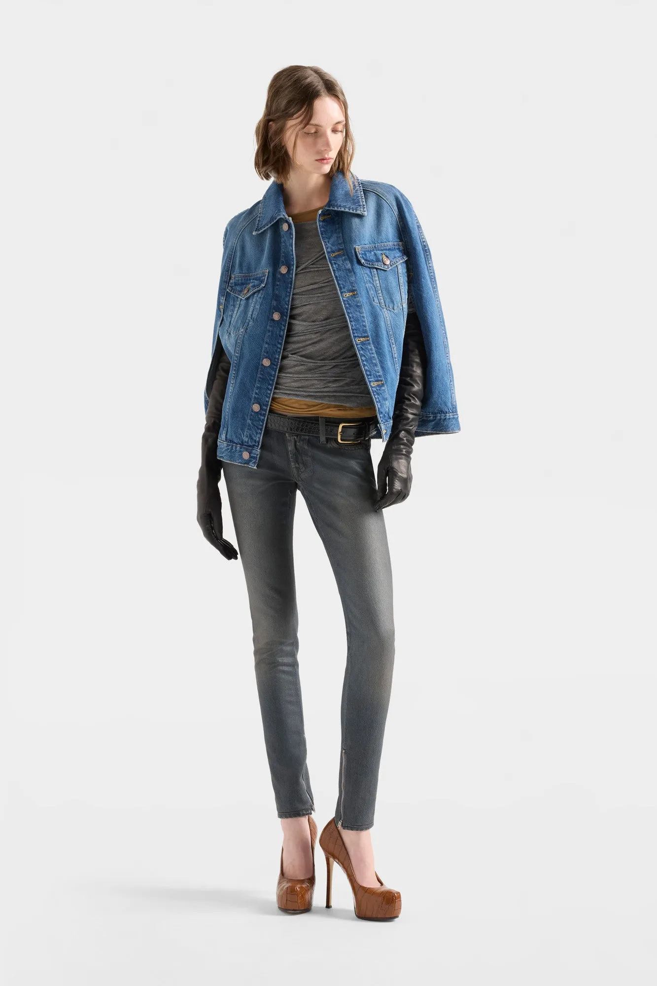 Y2K SKINNY in Denim Nolita sold by 7 For All Mankind product image thumbnail 2