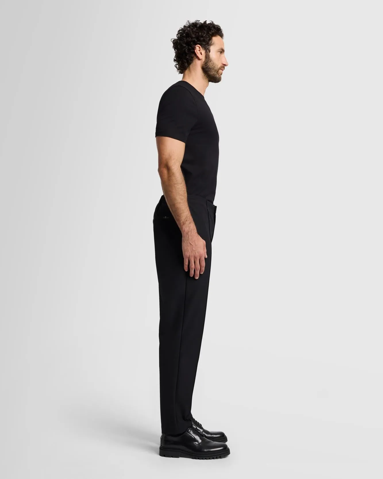 Dynamic Luxe Chino in Black sold by 7 For All Mankind product image thumbnail 5