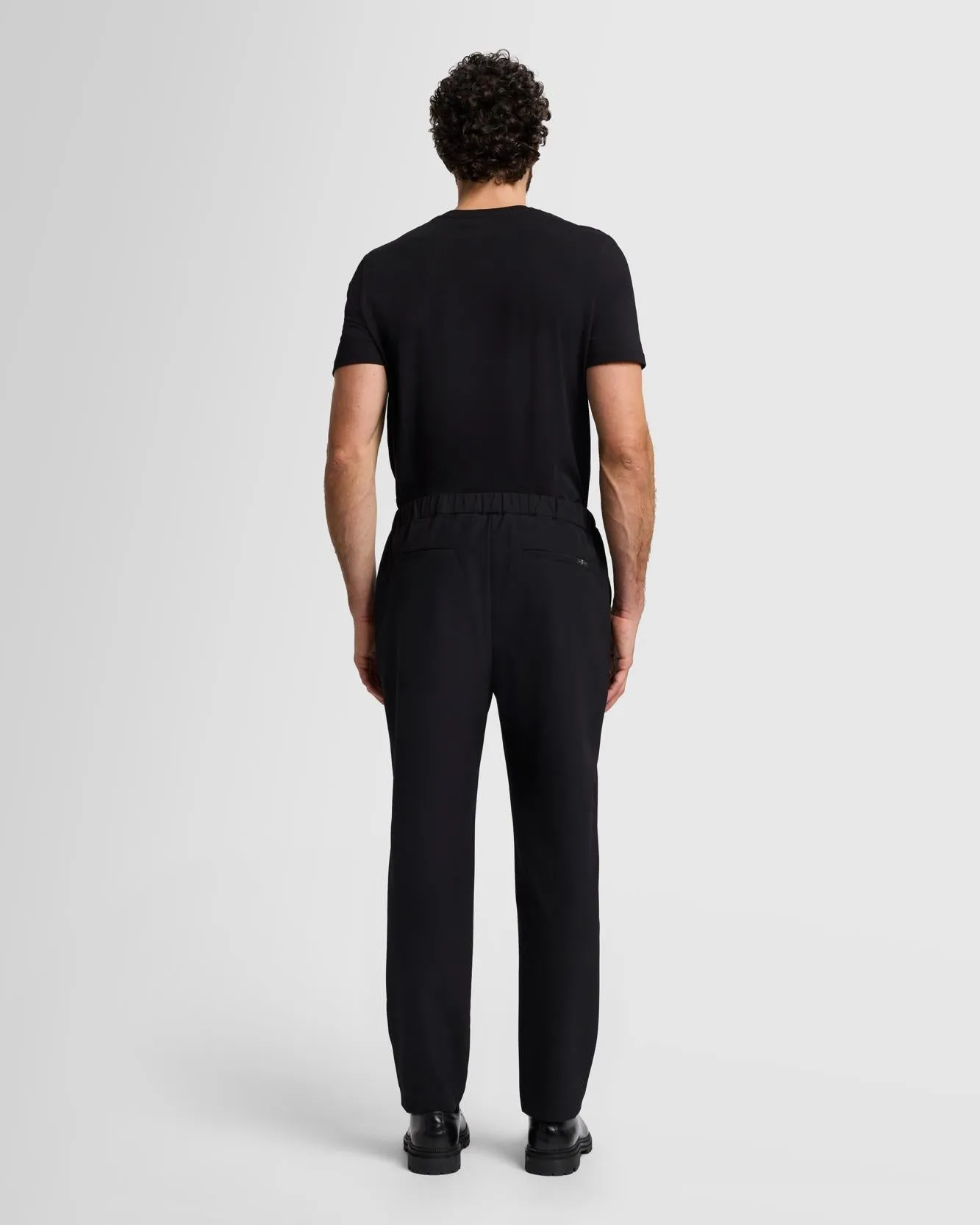Dynamic Luxe Chino in Black sold by 7 For All Mankind product image thumbnail 4