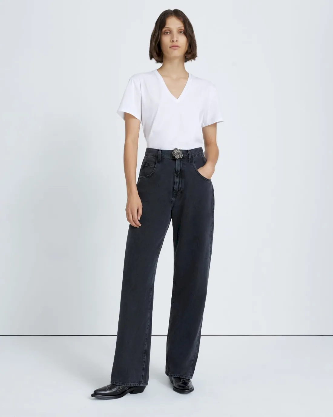The Jennifer 90's Baggy Jean in Night Iris sold by 7 For All Mankind