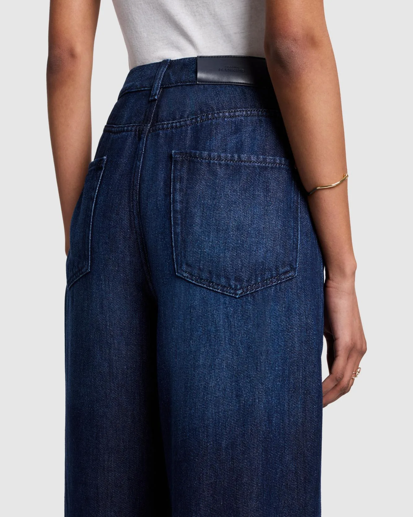 Denim Lustre Scout Oversized Straight in Stormy sold by 7 For All Mankind product image thumbnail 3