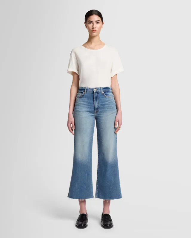 Luxe Vintage Ultra High Rise Cropped Jo in Panorama sold by 7 For All Mankind