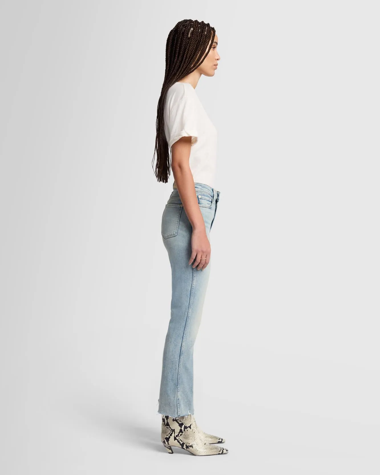 Luxe Vintage High Waist Slim Kick in Desert Sky sold by 7 For All Mankind product image thumbnail 5