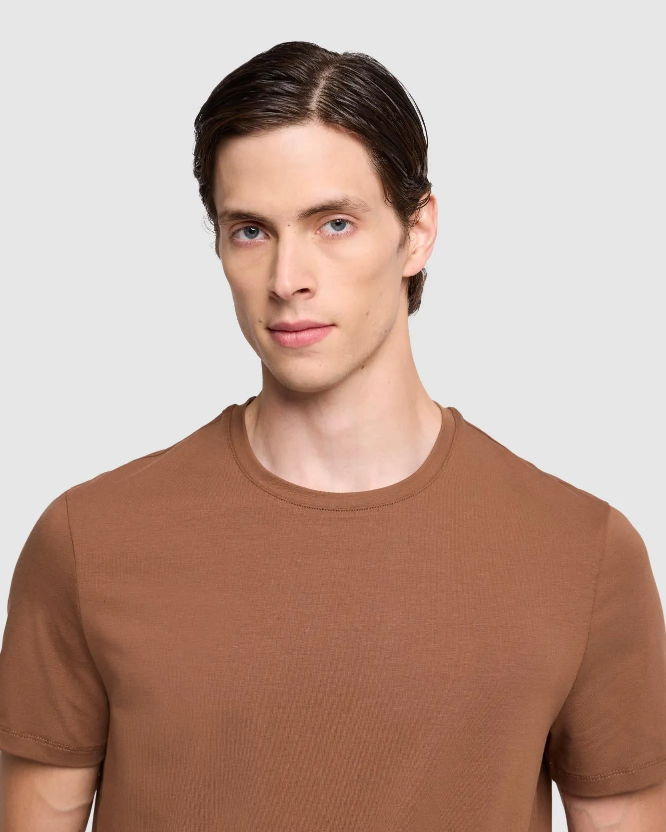 Luxe Performance Tee in Nutshell sold by 7 For All Mankind product image thumbnail 3