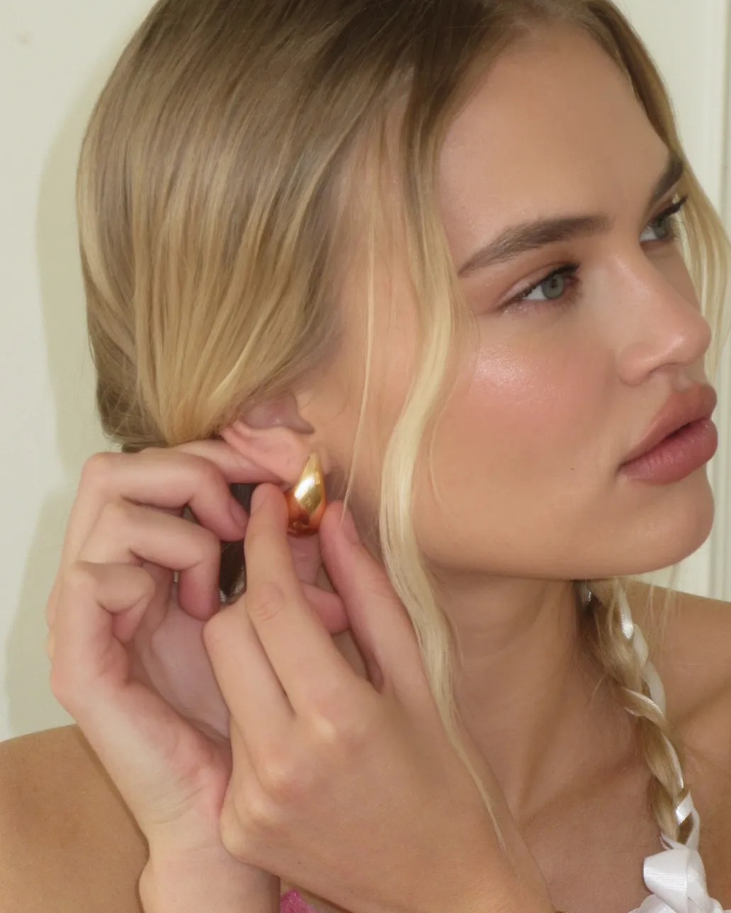 CRY ME A RIVER STUD sold by 8 Other Reasons