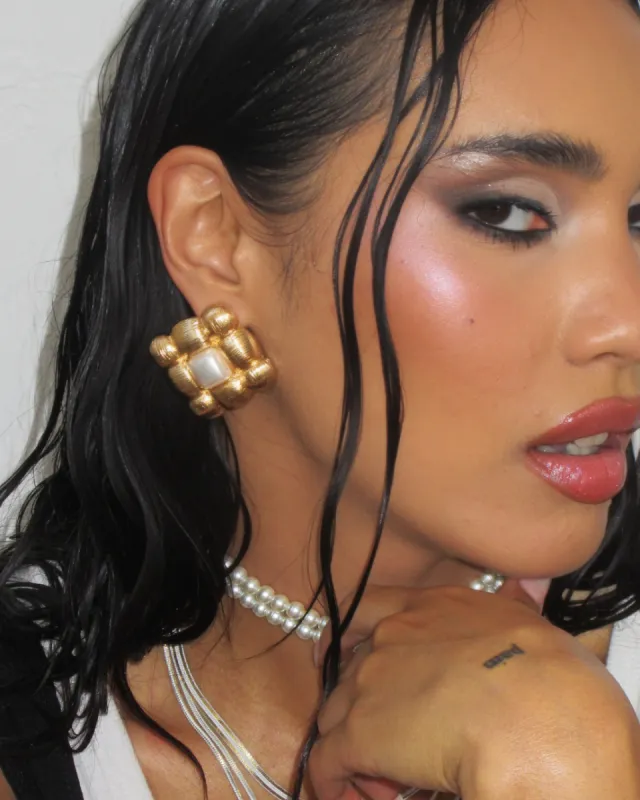 LADY EARRING sold by 8 Other Reasons