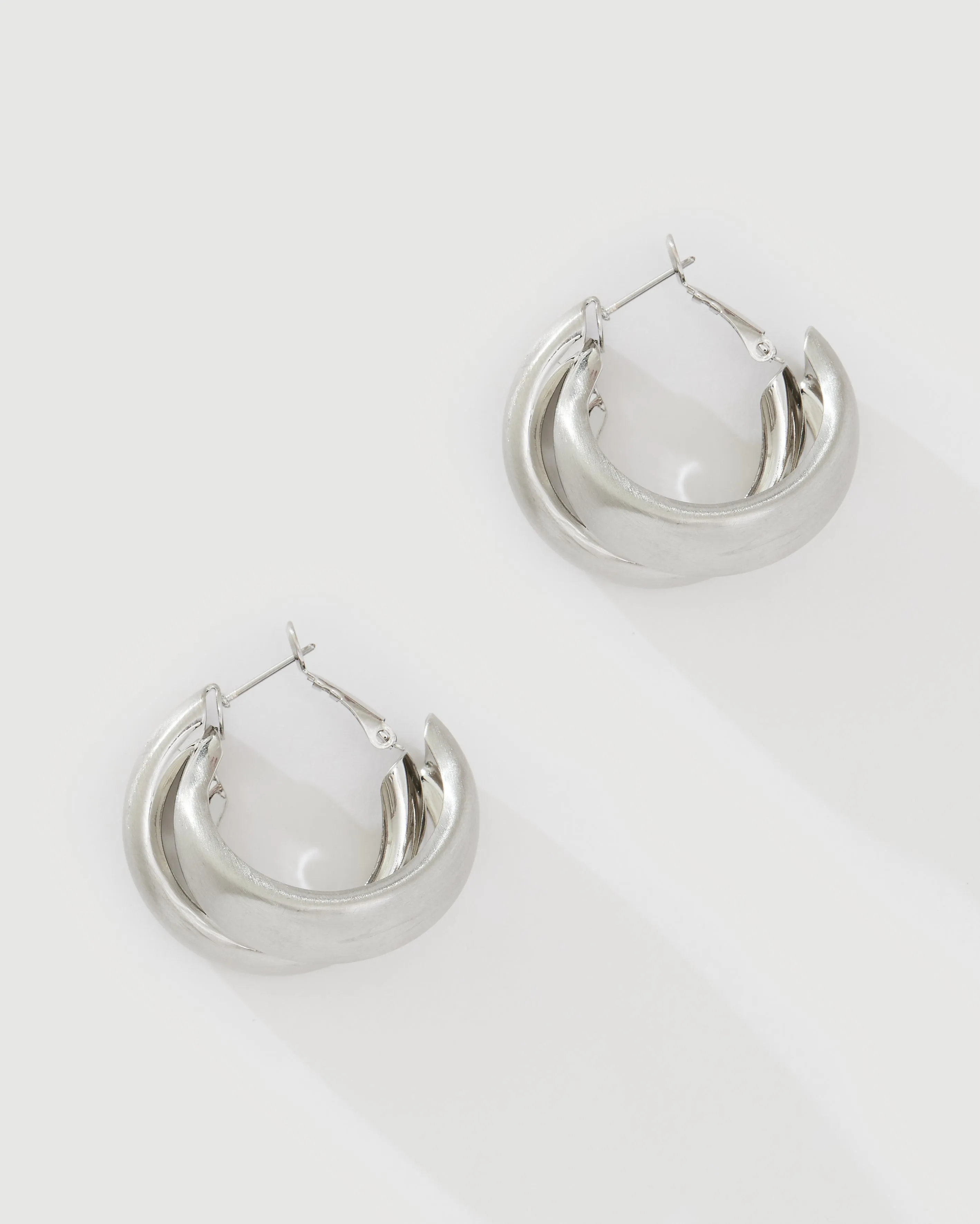 COUPLED HOOP MATTE sold by 8 Other Reasons product image thumbnail 2