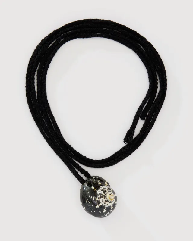 TIE SHELL NECKLACE made by 8 Other Reasons