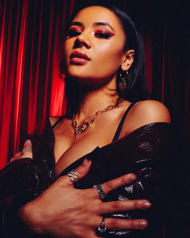 DIAMOND STUDDED CHAIN RING SET sold by 8 Other Reasons