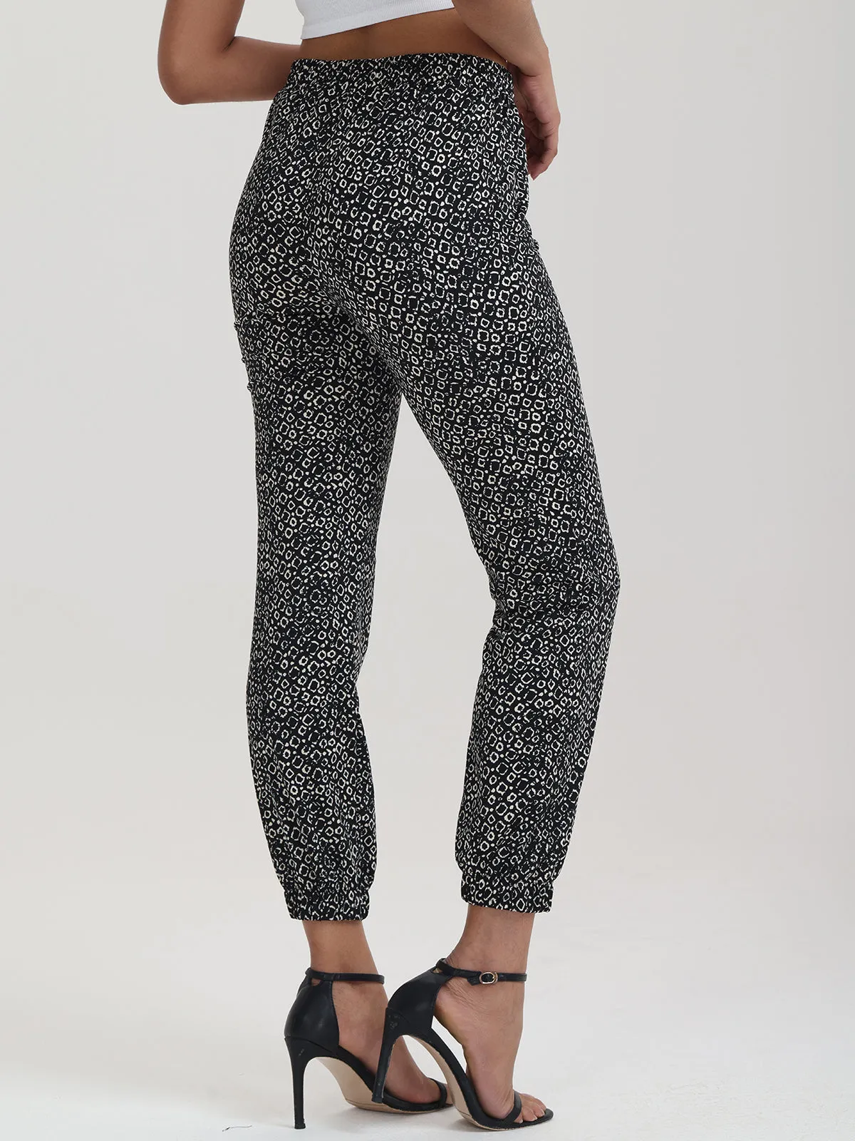 Print Jersey Joggers sold by 89th & Madison product image thumbnail 3