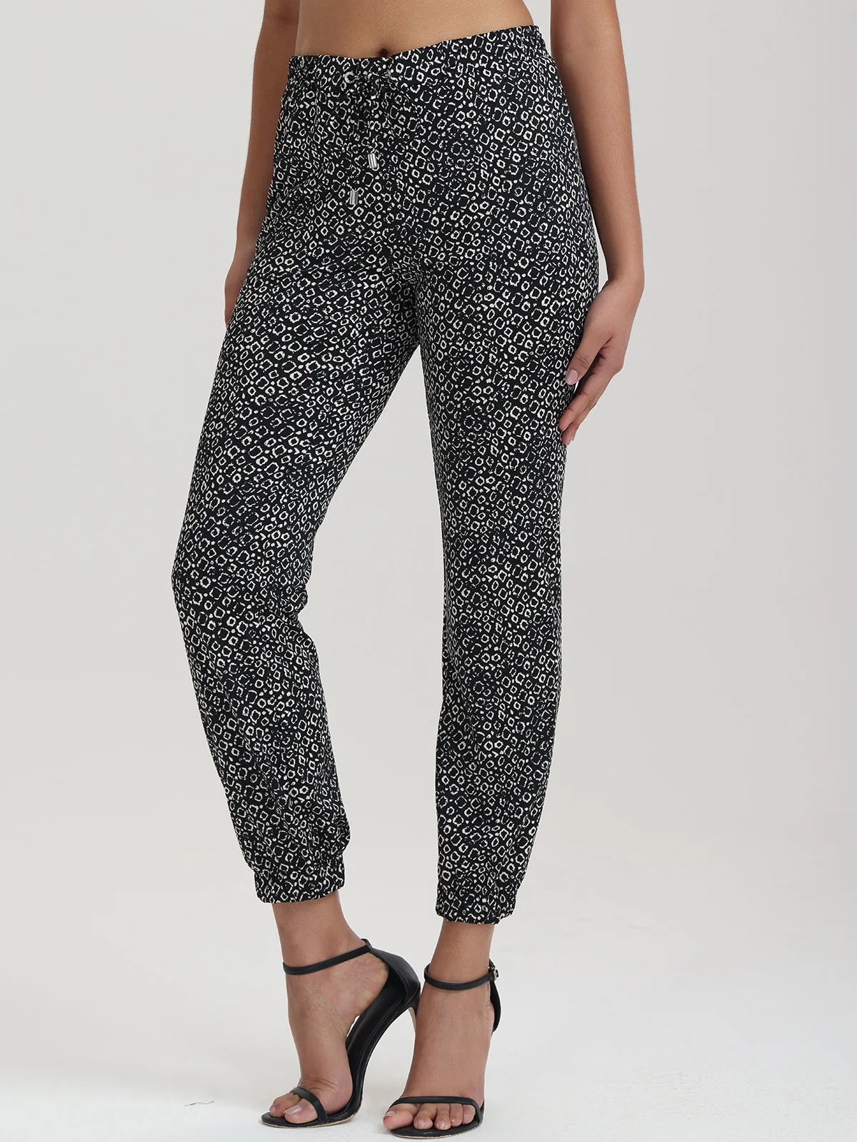 Print Jersey Joggers sold by 89th & Madison product image thumbnail 4