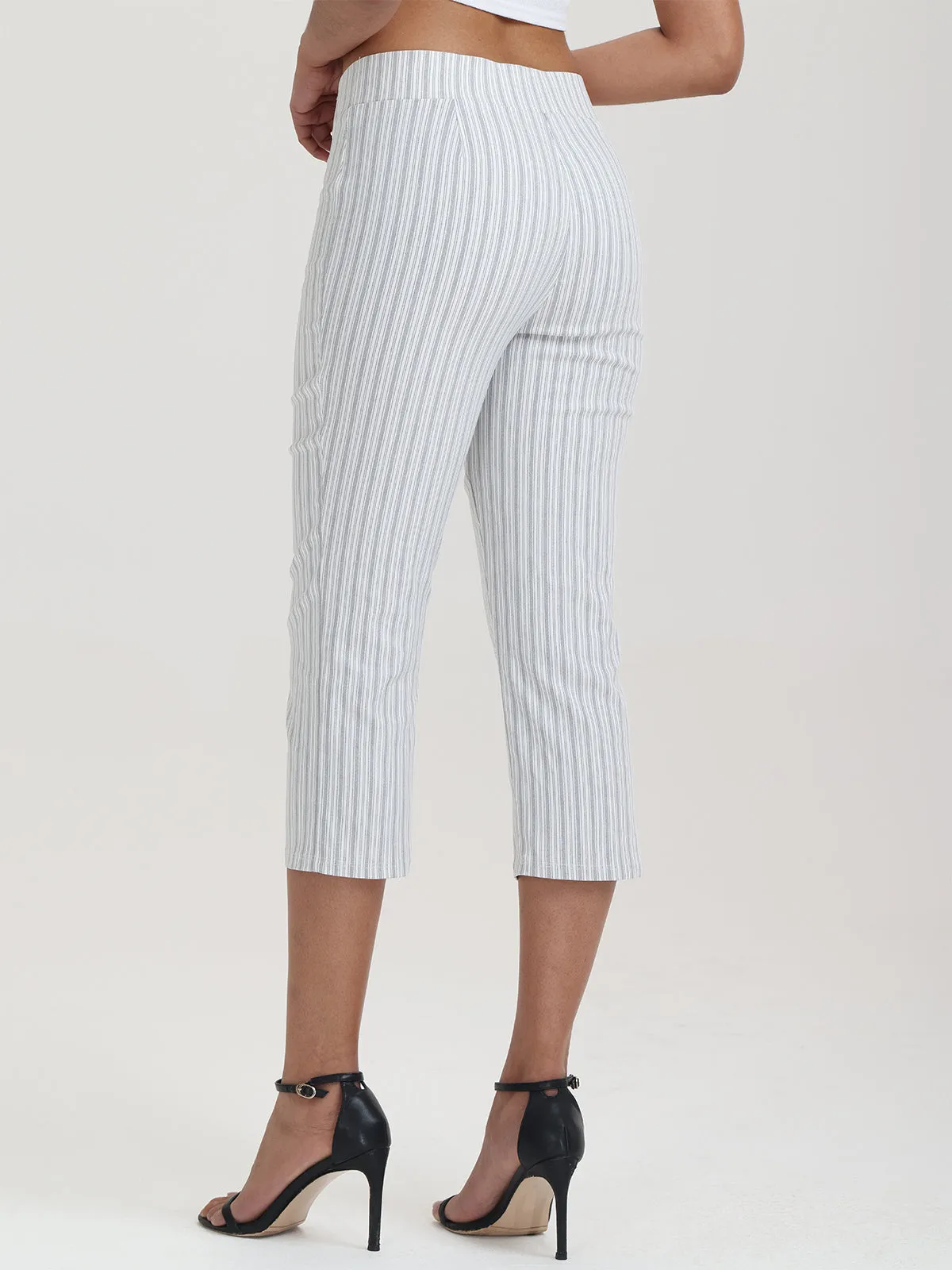 Mid-Rise Capri Crop Pants sold by 89th & Madison product image thumbnail 3