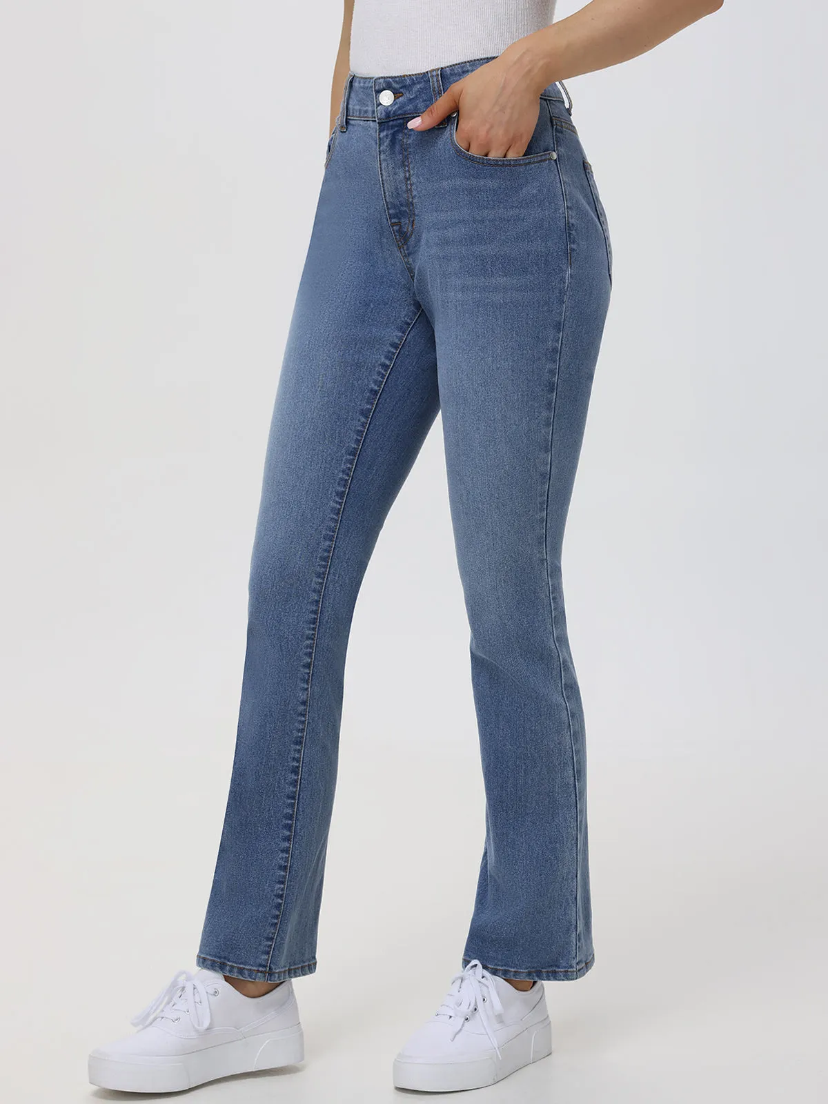 Kick Out Mid Rise Jean In Light Wash sold by 89th & Madison product image thumbnail 5