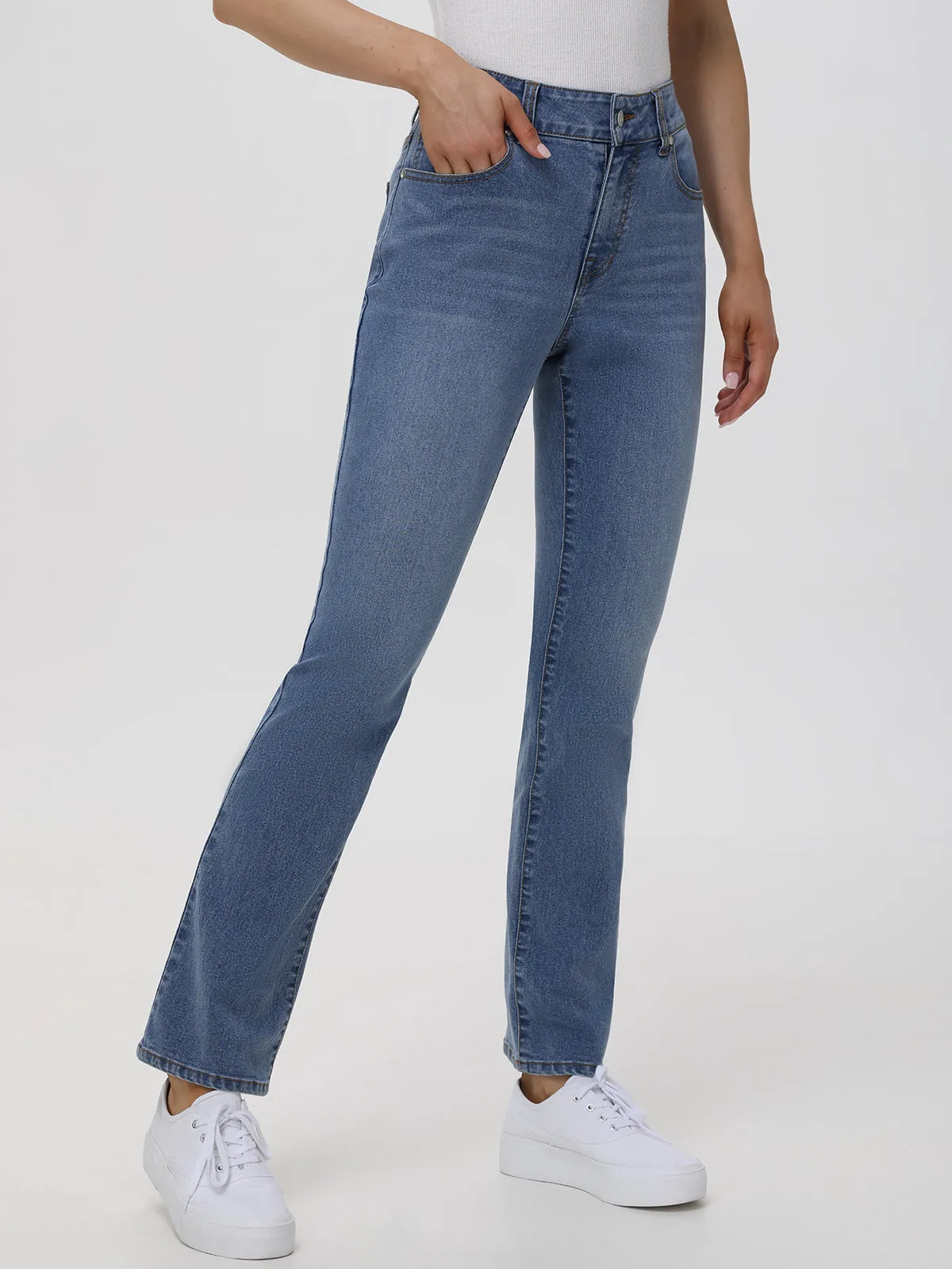Kick Out Mid Rise Jean In Light Wash sold by 89th & Madison product image thumbnail 4