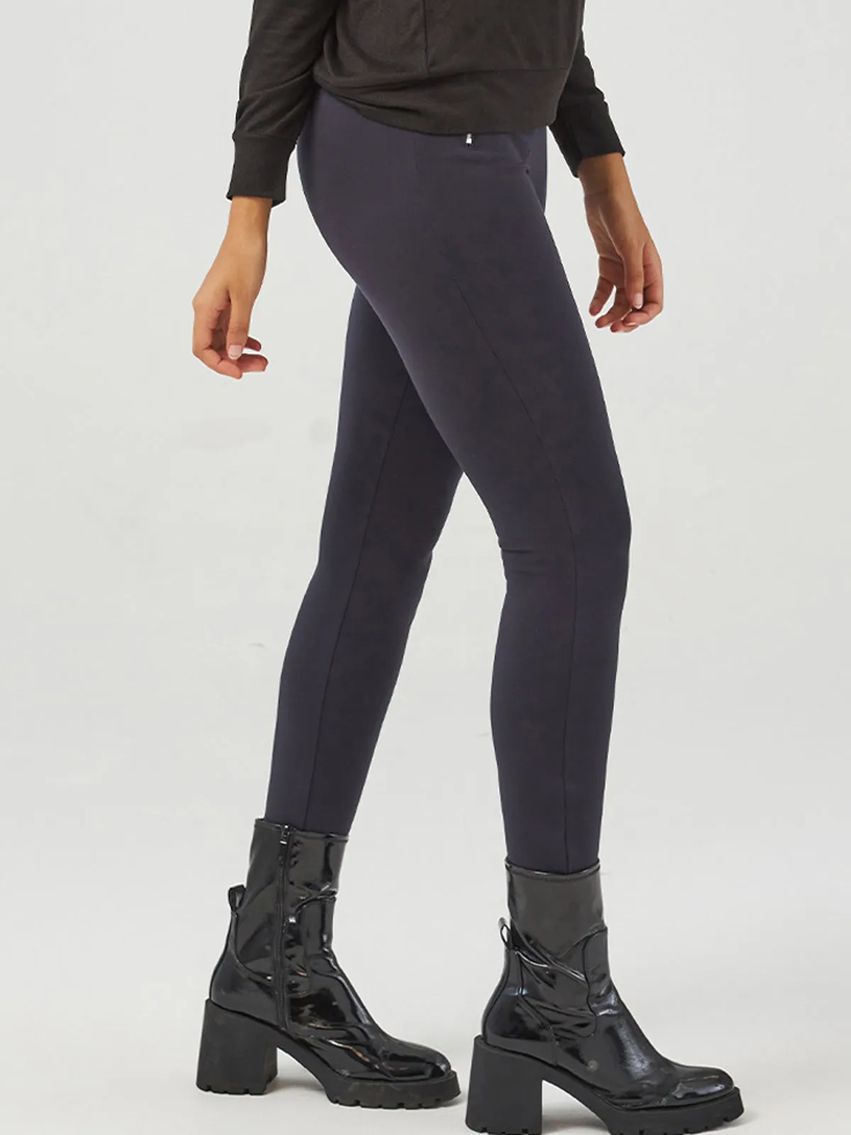 Luxe Ponte Zip Pockets Skinny Pants sold by 89th & Madison product image thumbnail 4