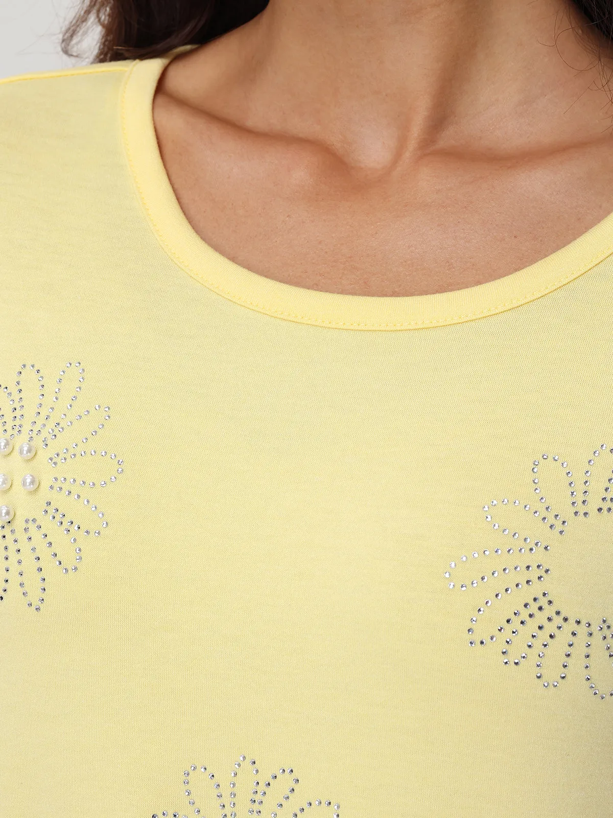 Daisy Embelished Tee sold by 89th & Madison product image thumbnail 4