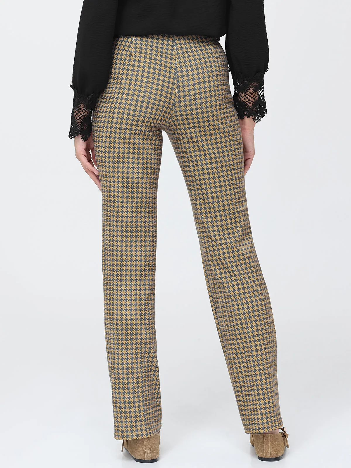 Luxe Ponte Houndstooth Kick Flare Pants sold by 89th & Madison product image thumbnail 3