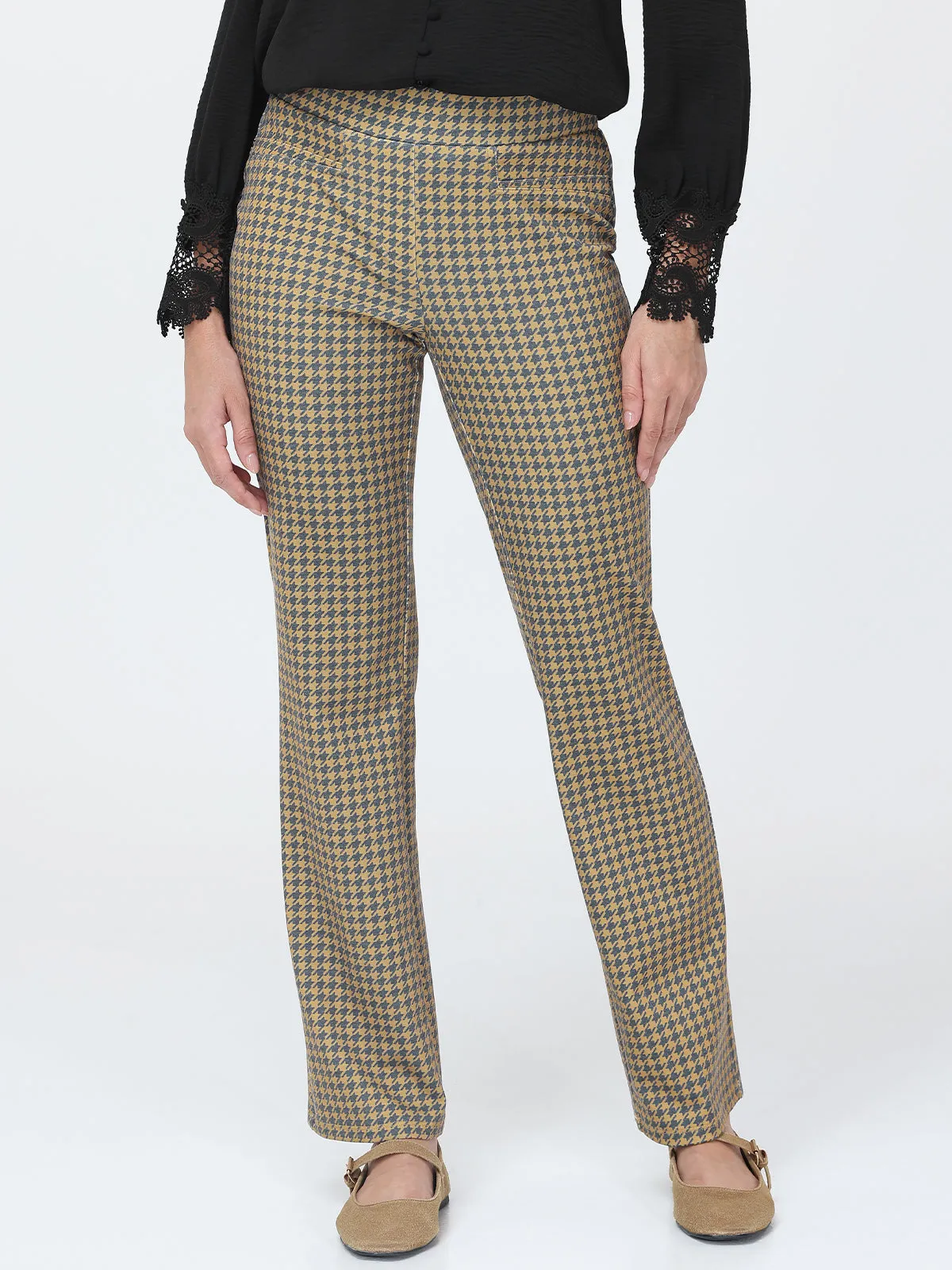 Luxe Ponte Houndstooth Kick Flare Pants sold by 89th & Madison product image thumbnail 5
