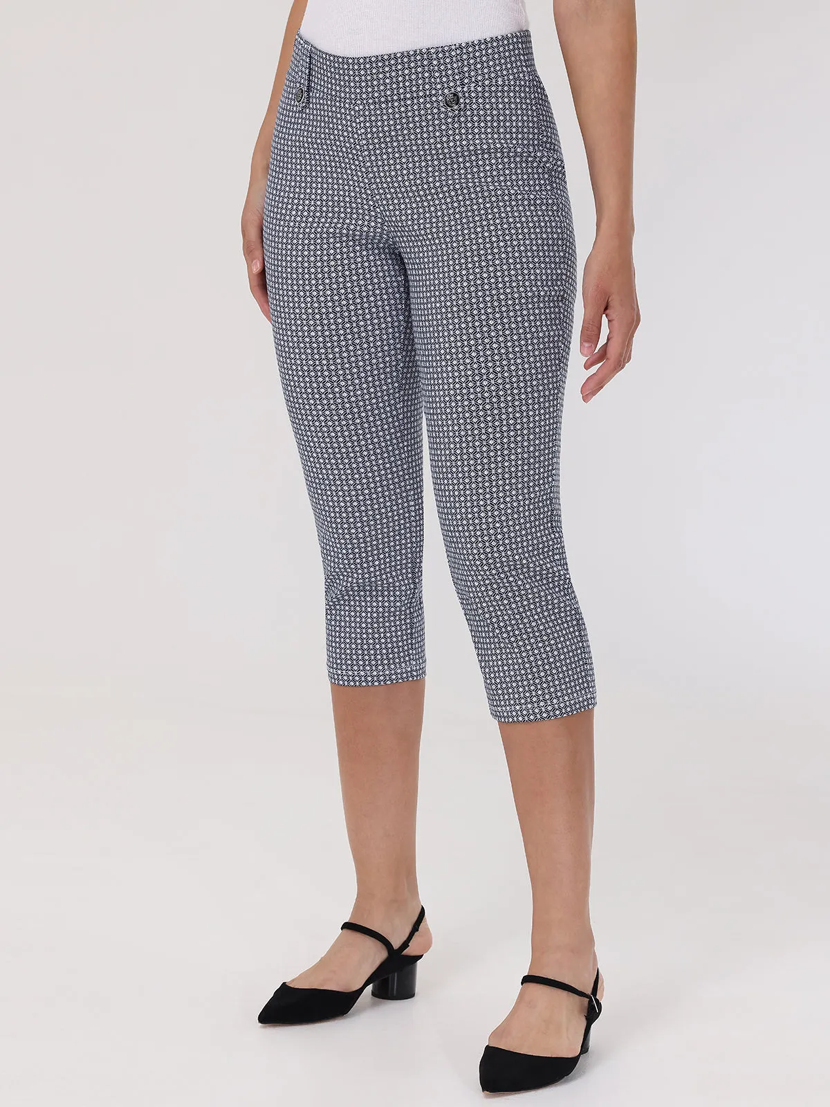 Ultra Stretch Pull-On Capri Pants sold by 89th & Madison product image thumbnail 5