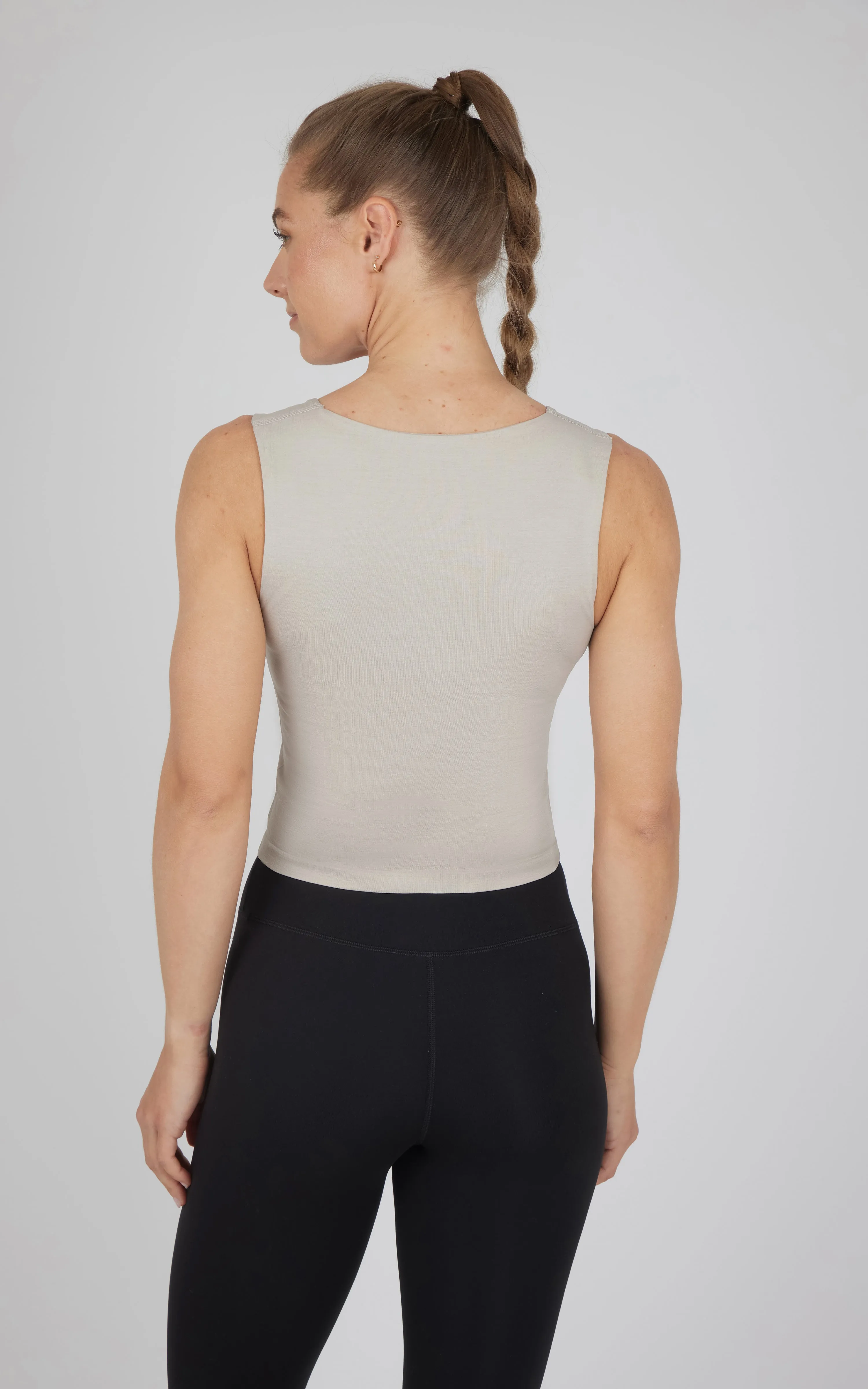 2 PK Seamless Coraline Meet and Greet Tank sold by 90 Degree By Reflex product image thumbnail 5