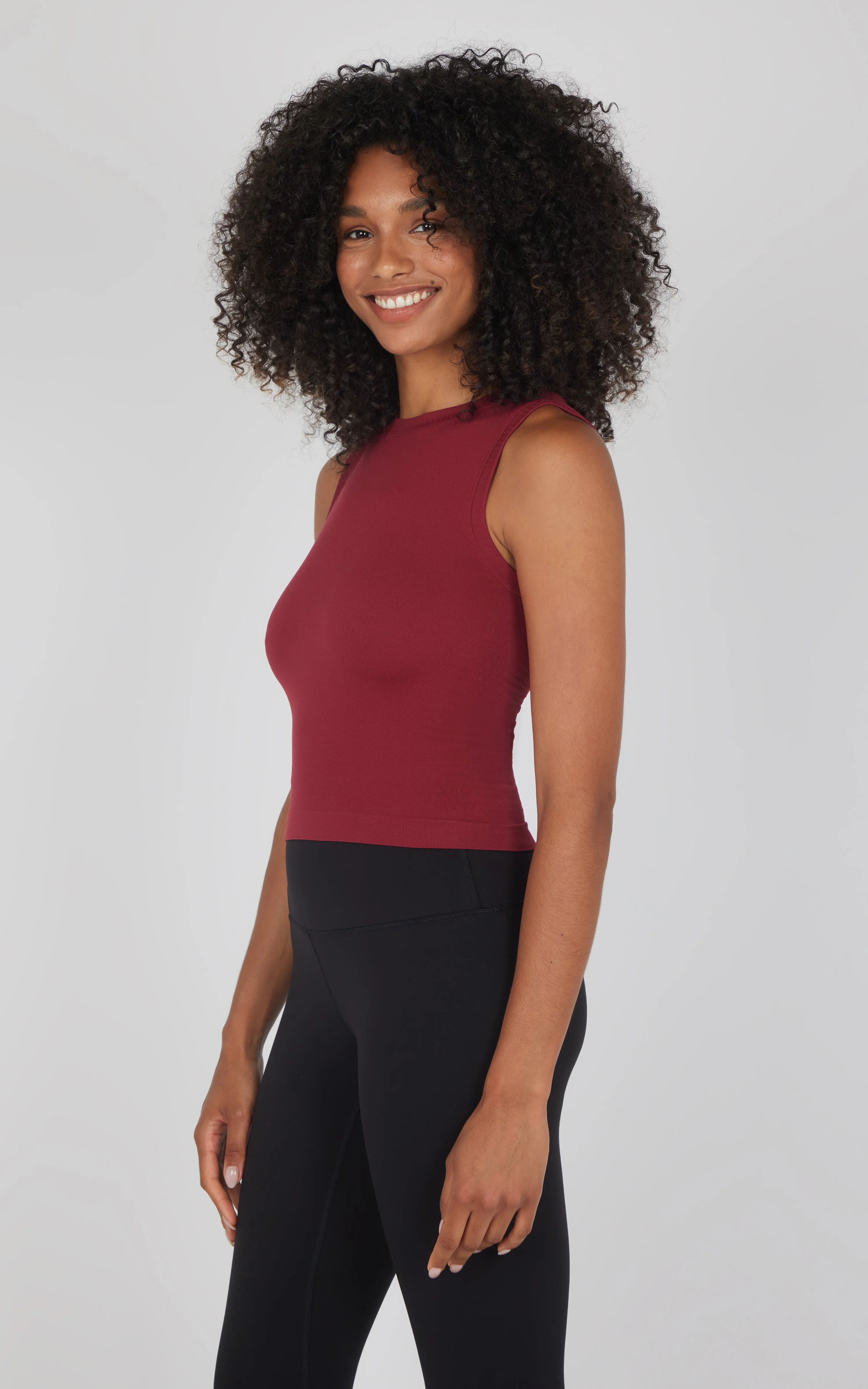 Seamless Aeroflex High Neck Tank - Beat the Streets sold by 90 Degree By Reflex product image thumbnail 4