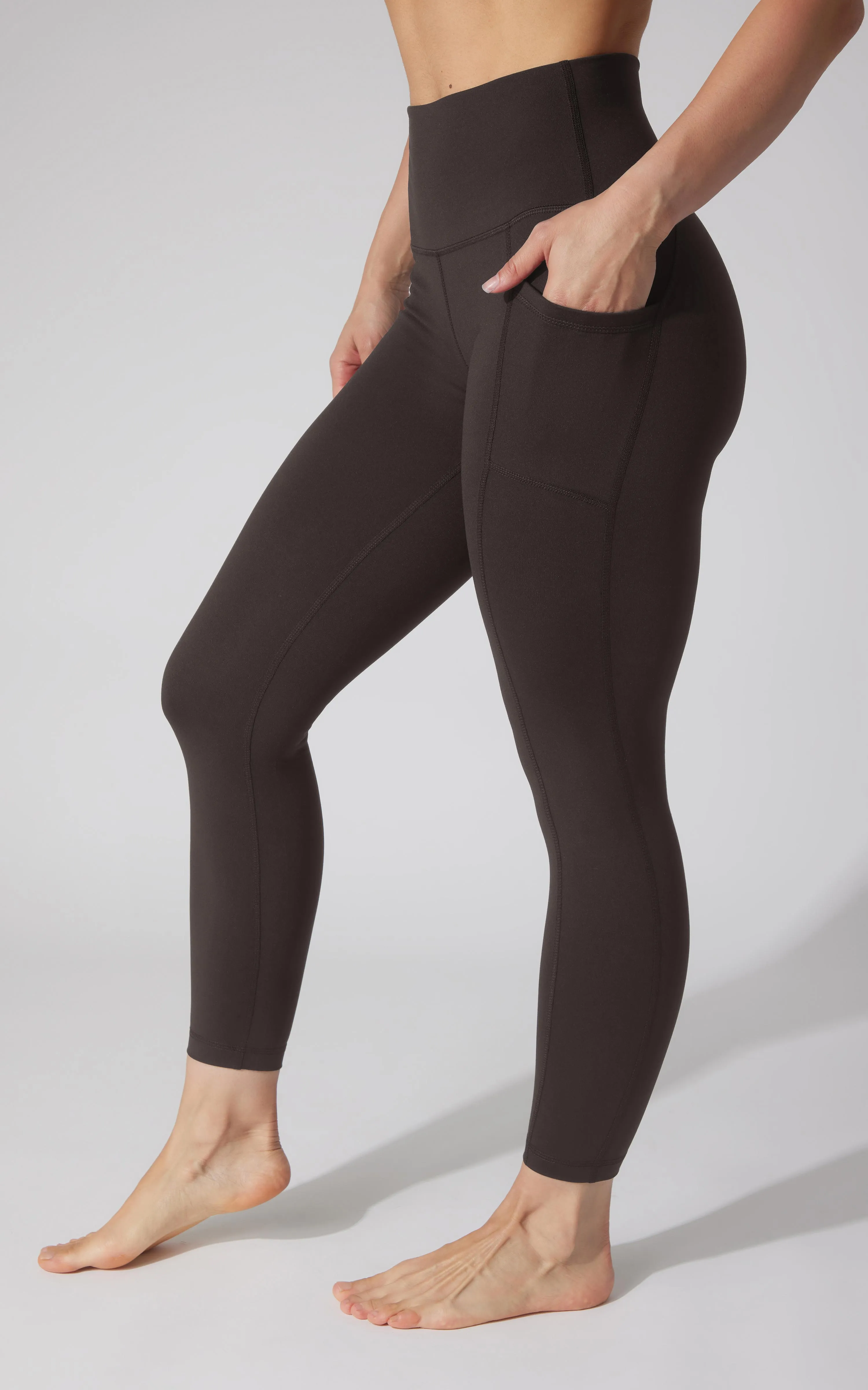 Wonderlink Side Pocket 7/8 Ankle - Our Cafe Story sold by 90 Degree By Reflex