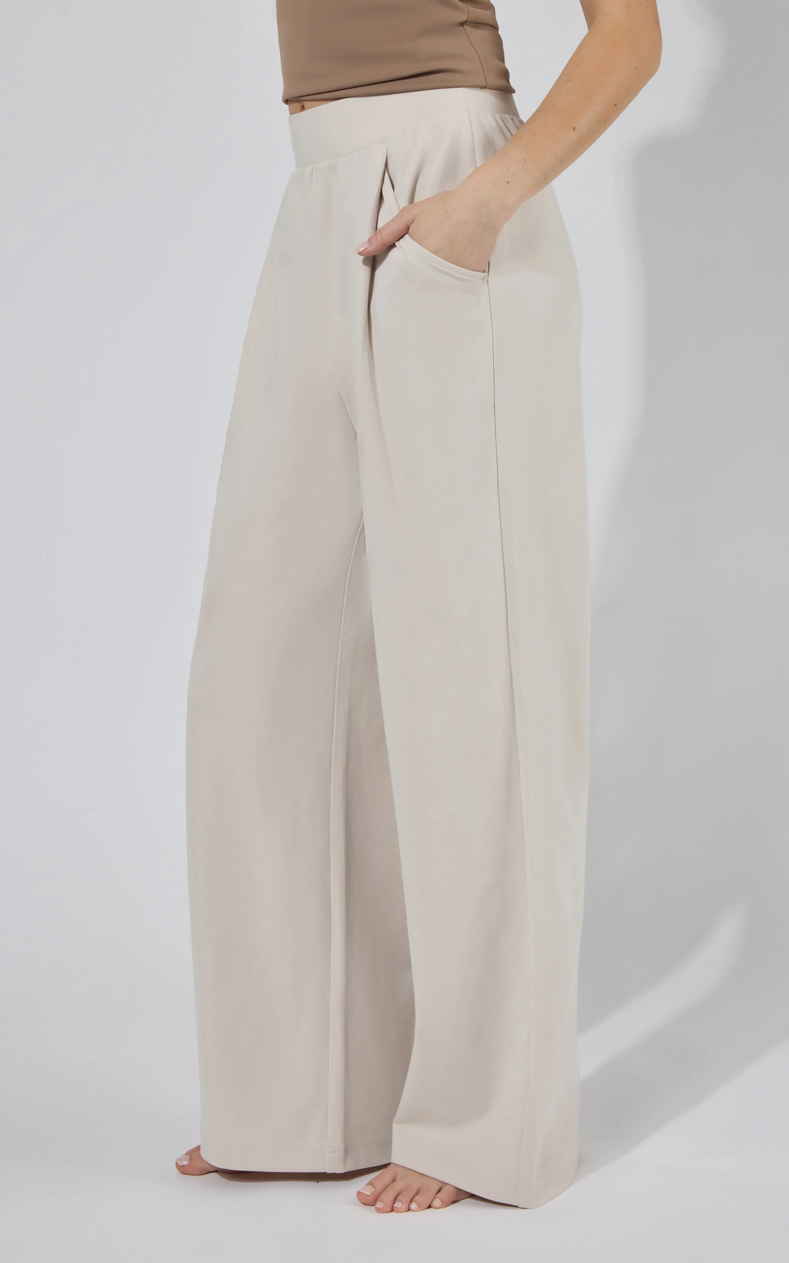 Lux Park Ave Wide Leg Pleated Pant W/ Side Pockets sold by 90 Degree By Reflex product image thumbnail 4