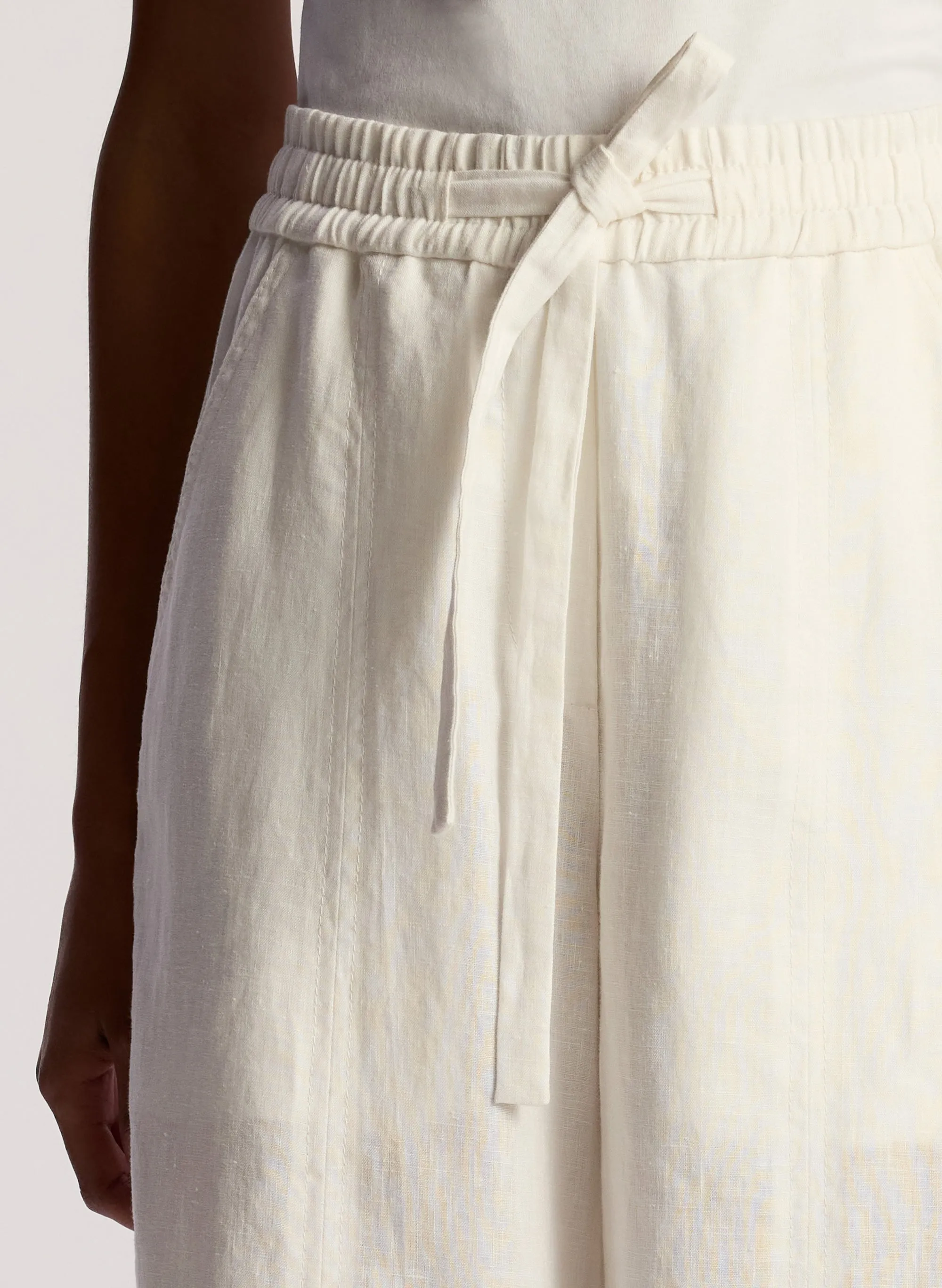 Holden Relaxed Linen Wide Leg Pant sold by A.L.C. product image thumbnail 2