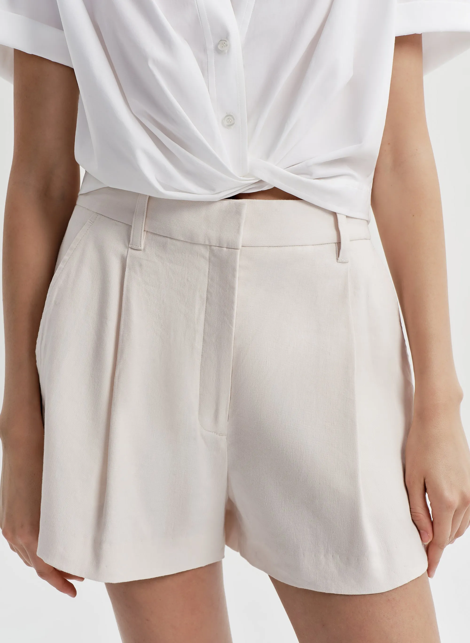 Winston Linen Short sold by A.L.C. product image thumbnail 2