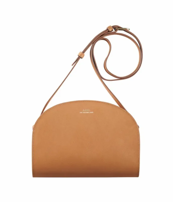 Sac Demi Lune Cuir Embosse Vea sold by A.P.C.