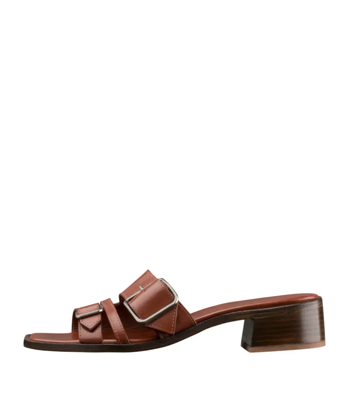 Aly mules sold by A.P.C.