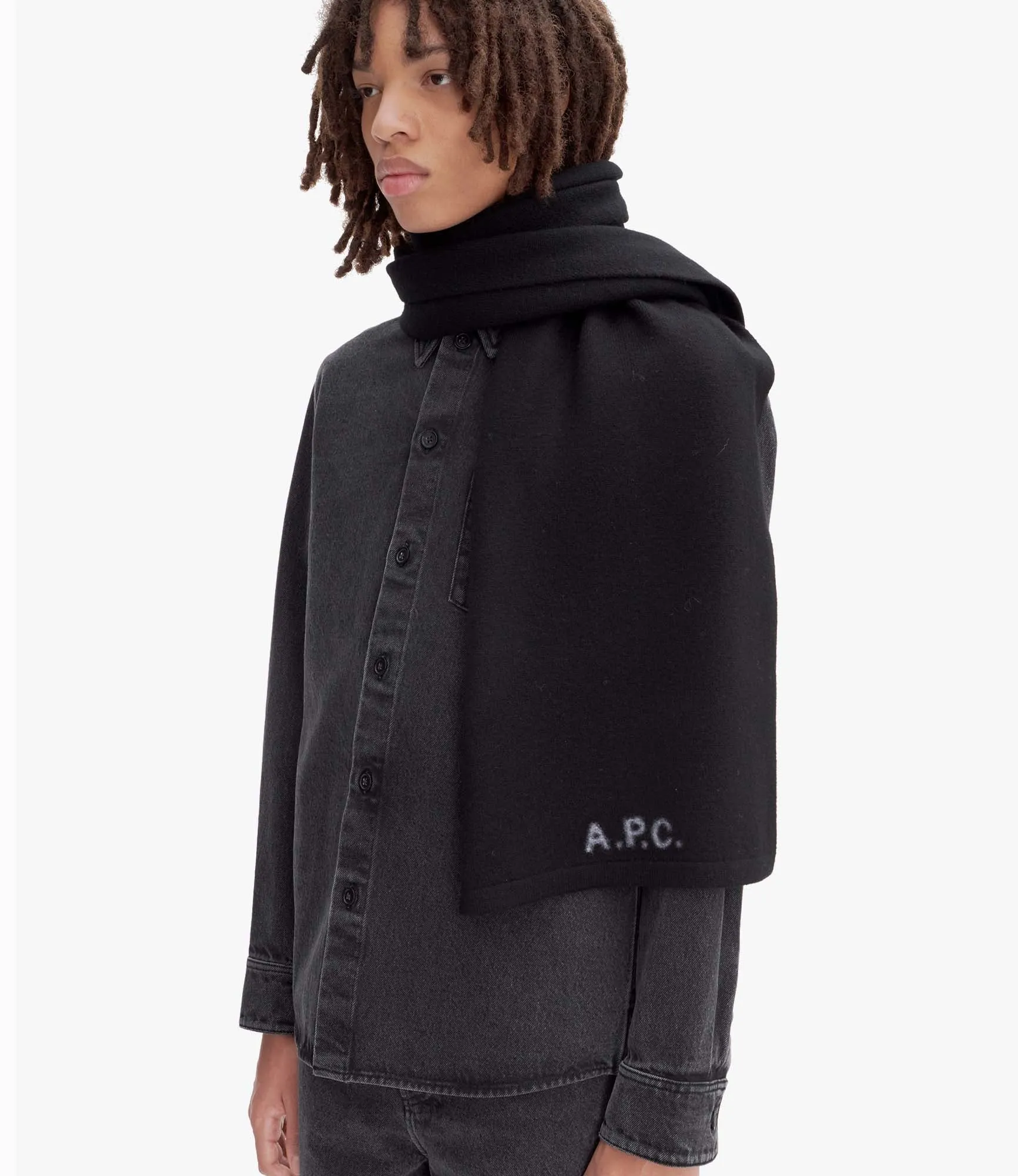 William scarf sold by A.P.C. product image thumbnail 2