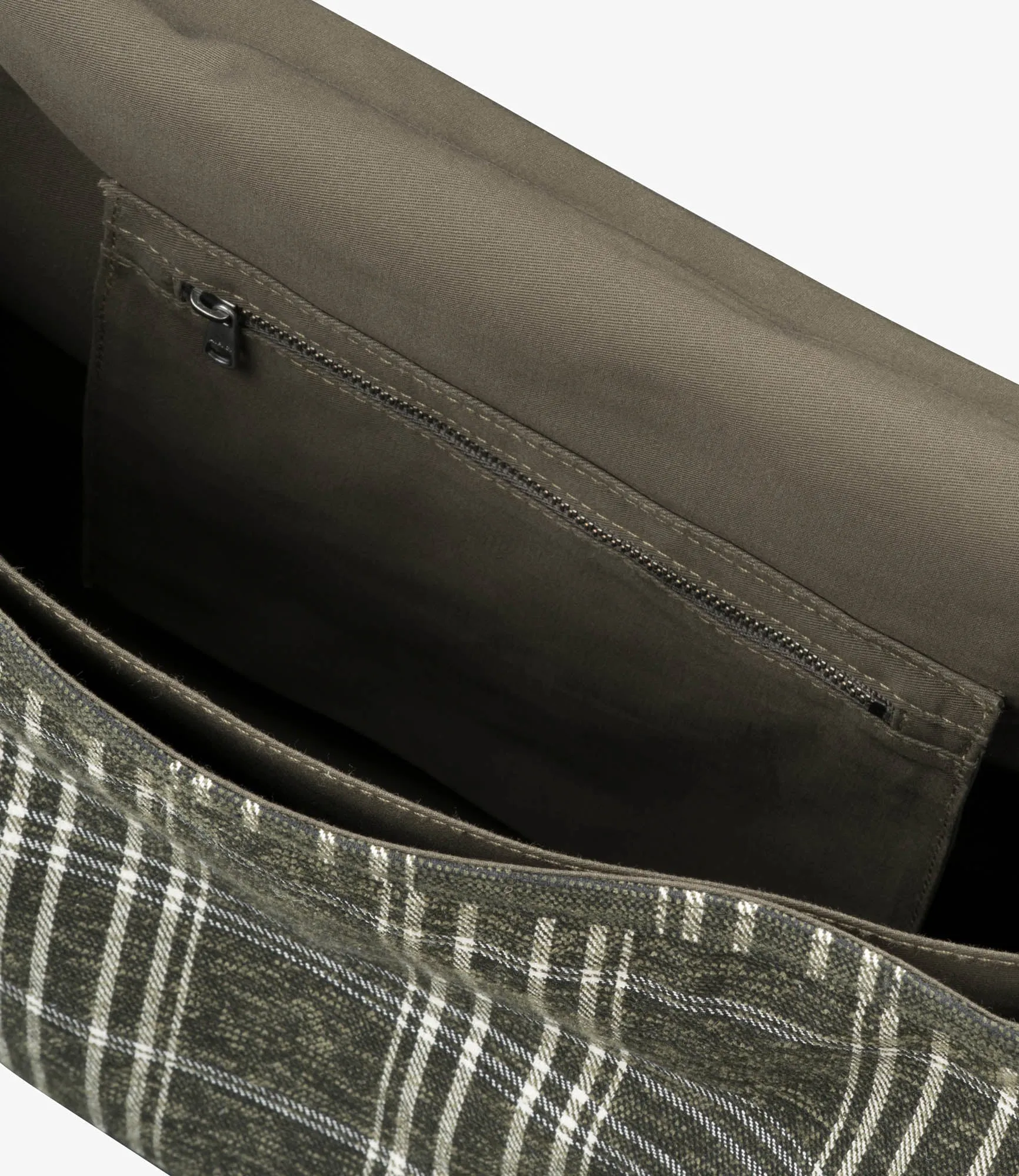 Récupération satchel sold by A.P.C. product image thumbnail 5