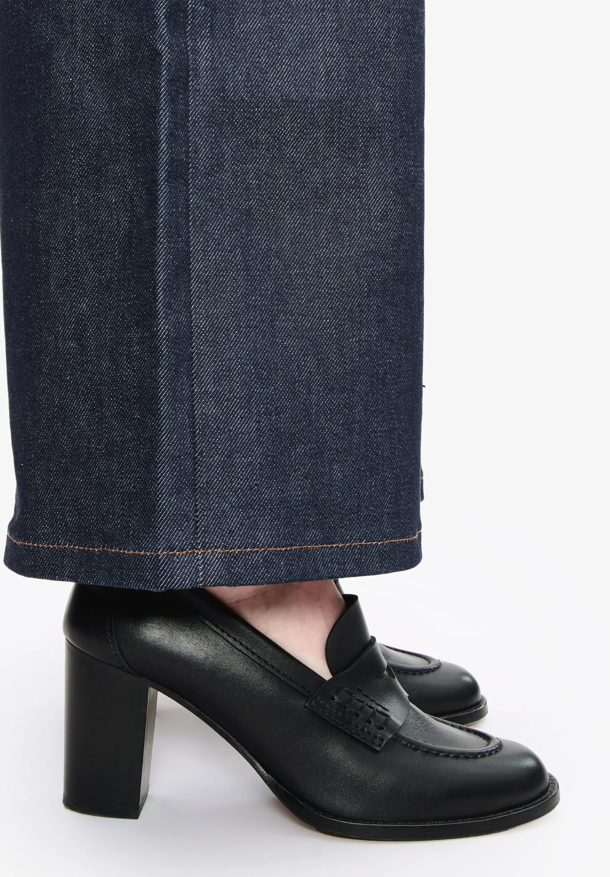 Les Mocassins Talons sold by A.P.C. product image thumbnail 2