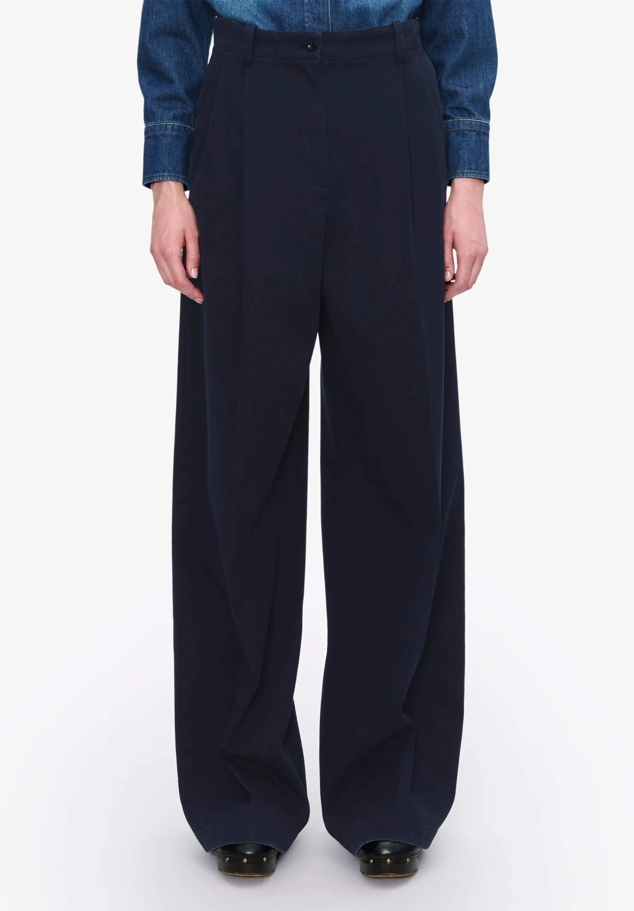 Ginny pants sold by A.P.C. product image thumbnail 4