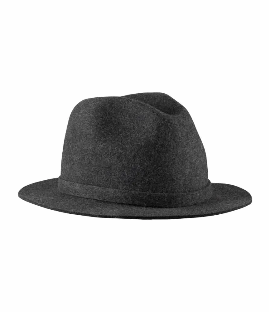 Alizee hat sold by A.P.C. product image thumbnail 4